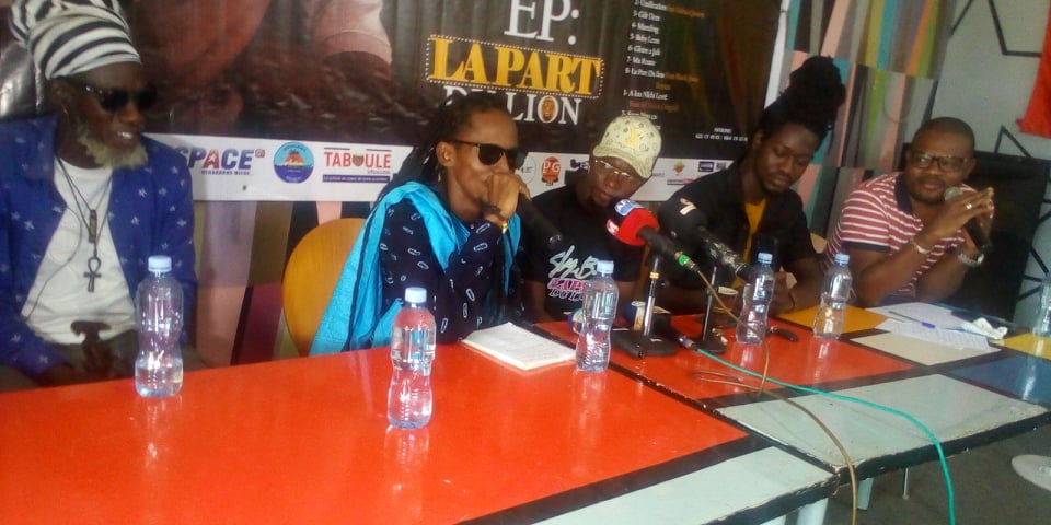 Musique : l&rsquo;artiste Aly Baba livre un EP de 8 titres et 4 bonus