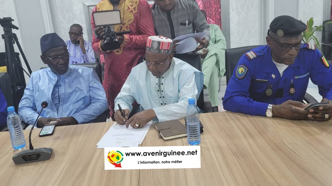 Ministère du commerce : un accord signé pour la stabilisation des prix des produits alimentaires