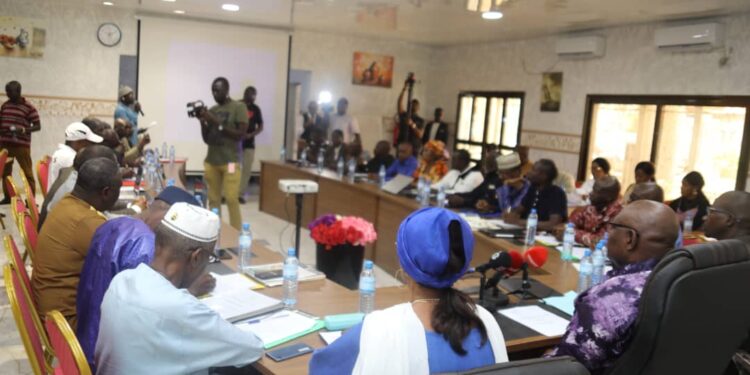 Les travaux de l&rsquo;atelier d&rsquo;élaboration et de validation du code du tourisme lancés par le ministre Alpha Soumah