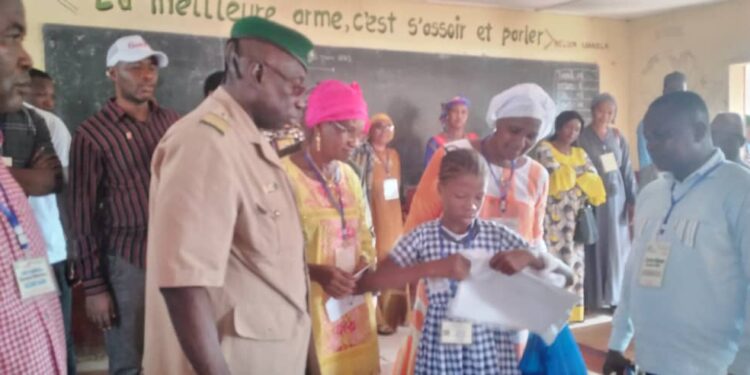 Le coup d’envoi des examens donné à Dubréka: plus de 23 mille candidats en lice