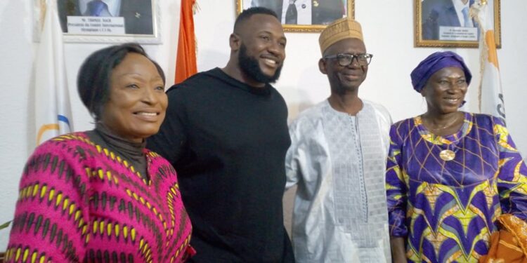 Comité National Olympique et Sportif Guinéen: visite du rugbyman guinéen Chérif Traoré