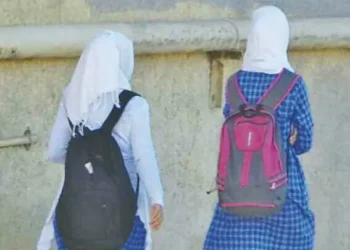 Des élèves voilées