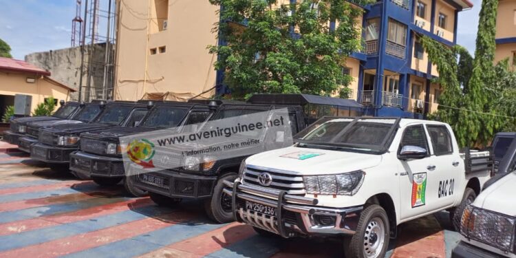 Équipement des forces de sécurité : remise d’une vingtaine de véhicules, à Coléah