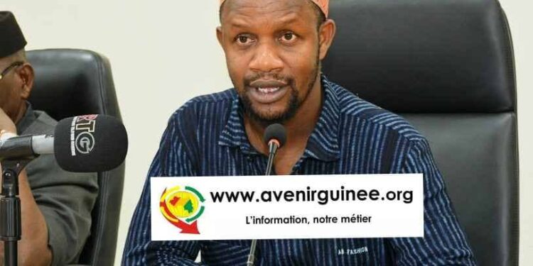 Mamadou Thug favorable au port des tissus Made in Guinée par les élèves dans les écoles