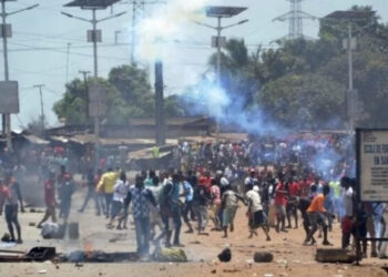 Journée de tensions en Guinée: des jeunes de moins de 20 ans tués…