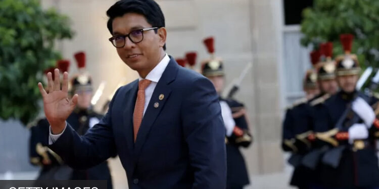 voici pourquoi le président malgache a démissionné