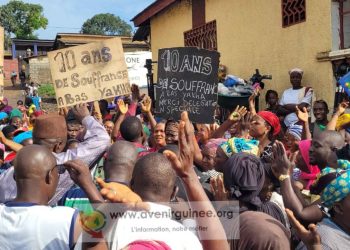 Urgent: des femmes en colère manifestent au KM 36