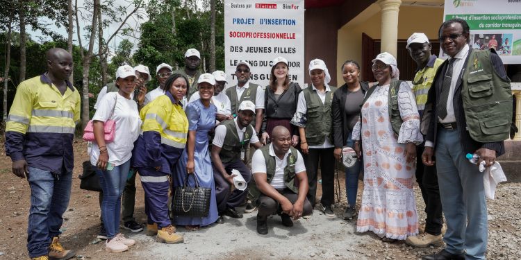 Rio Tinto lance un programme pilote de formation professionnelle destiné à 300 femmes et filles en Guinée
