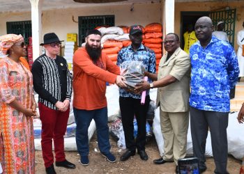 Orphelinat de Kindia (Khaliakhory) : une action humanitaire du CNT et de la Fondation « Al Mansour » en faveur de 170 enfants