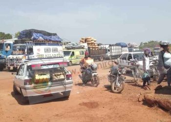 Évasion de Dadis et Cie : de nombreux citoyens bloqués à la frontière Kourémalé ( témoignages) 