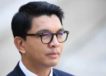 La présidente de l&rsquo;Assemblée malgache demande la suspension de la présidentielle