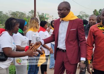 Vers l’installation de la section FSPE de Kindia : Salif Camara accueilli par un groupe d’enseignants