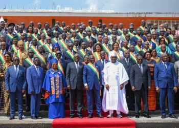 Côte d’Ivoire: le président du CNT, Dr Dansa Kourouma prend part à l’o𝐮𝐯𝐞𝐫𝐭𝐮𝐫𝐞 𝐝𝐞 𝐥𝐚 𝐬𝐞𝐬𝐬𝐢𝐨𝐧 𝐩𝐚𝐫𝐥𝐞𝐦𝐞𝐧𝐭𝐚𝐢𝐫𝐞