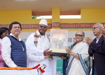 Dr Dansa Kourouma, l’acception d’une invitation en Inde ( Par Bella Kamano)