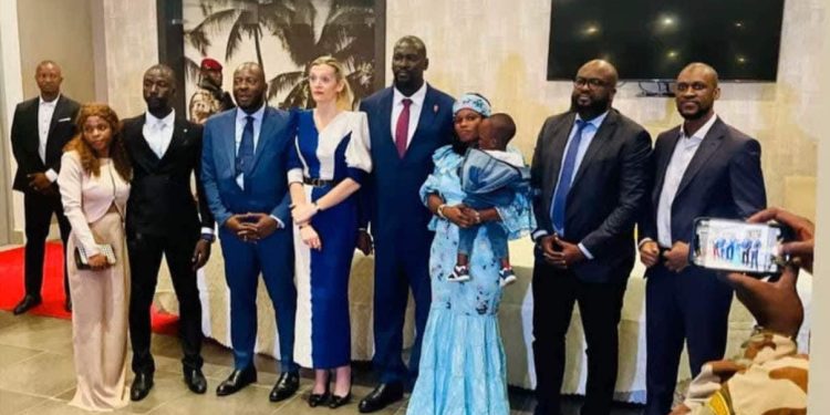 [Opinion] Le 31 Décembre 2023 le Président colonel Mamadi Doumbouya a fait vibre son fibre patriotique en acceptant pour montrer le bon exemple de la réconciliation aux guinéens…