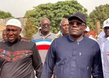 Kindia: Bouba Sampil constate une dégradation des travaux de finition du Stade Fodé Fissa mais s’engage à y remédier