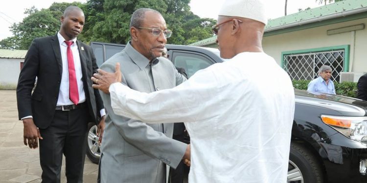 Alpha Condé présente ses condoléances à l’UFDG suite au décès de Alain Touré