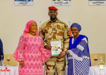 Pourquoi Dre Makalé Traoré devrait être la prochaine Première ministre de la Guinée : Portrait d&rsquo;une femme politique déterminée et expérimentée