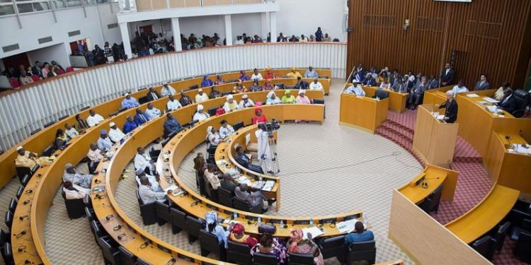 Sénégal : A qui profite le report de l’élection présidentielle ?