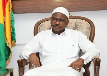 Le président du CNT, Dr Dansa Kourouma redéfinit l&rsquo;histoire : le siège du parlement guinéen, une priorité réalisée