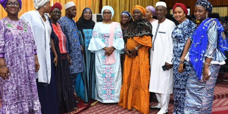 Le CNT désigne des membres pour représenter la Guinée dans le parlement de la CEDEAO