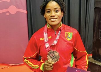 Jeux Africains d&rsquo;Accra : la délégation guinéenne accusée d’avoir fait perdre la lutteuse guinéenne Fatoumata Yarie