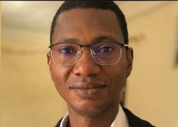 Le pouvoir sur les charognards ( Par Bella Kamano)