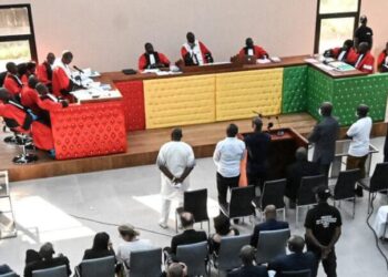 Procès 28 sept: la demande de requalification sera étudiée sur le fond, décide le tribunal