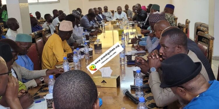 Contre le glissement de calendrier: des acteurs politiques tiennent une grande réunion au siège de l’UDG