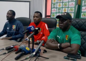 Éliminatoires CAN Beach Soccer 2024 : l’entraîneur de la Guinée et celui du Sénégal devant la presse, en prélude à leur rencontre