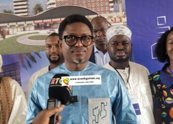 Enseignement supérieur : le ministre Alpha Bacar relance le Centre de Recherche Scientifique de Rogbané (CERESCOR), désormais la Cité des Sciences et de l’Innovation (CSI)