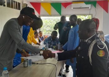Matam : Les OPJ des commissariats de Matam et de Gbessia reçoivent leurs habilitations
