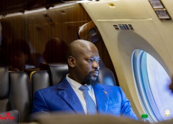 Dernière minute : le Gl Doumbouya quitte Conakry ce samedi pour Pékin