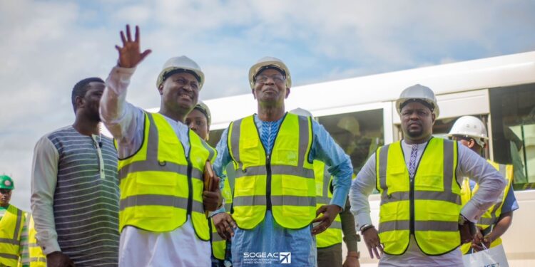 Aéroport AST : le PM Bah Oury constate une évolution de 75 % des travaux lors de sa visite