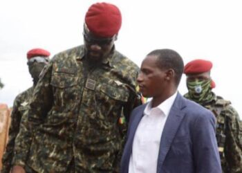 Reconstruire, Réformer, Réussir ! : Trois Ans de Réformes et de Progrès sous le CNRD (par Abdoul Aziz Diallo DNVU)