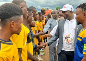 Tournoi inter-villages à Yomou : Un symbole de cohésion sociale et d’unité sous l’égide de Dr Labila Sagno