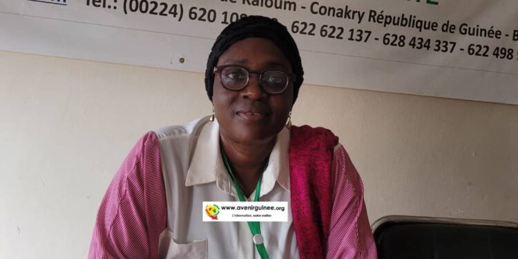 Rentrée scolaire fixée au 25 septembre : dame Kadiatou du SLECG expose leurs préoccupations