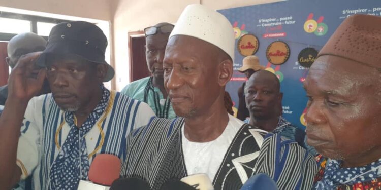 Semaine de l&rsquo;indépendance: « L&rsquo;artisanat a joué un rôle déterminant dans l&rsquo;émancipation de l&rsquo;économie nationale, depuis la première République » ( Elhadji Aboubacar Fofana)