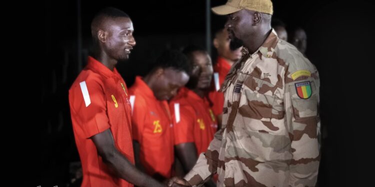 Dernière minute : le Gl Doumbouya soutient Serhou Guirassy pour le Ballon d’Or Africain 2024