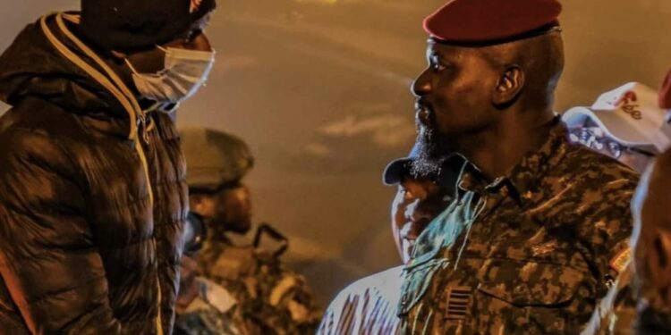 Rapatriement volontaire: une centaine de Guinéens en détresse de retour d’Algérie