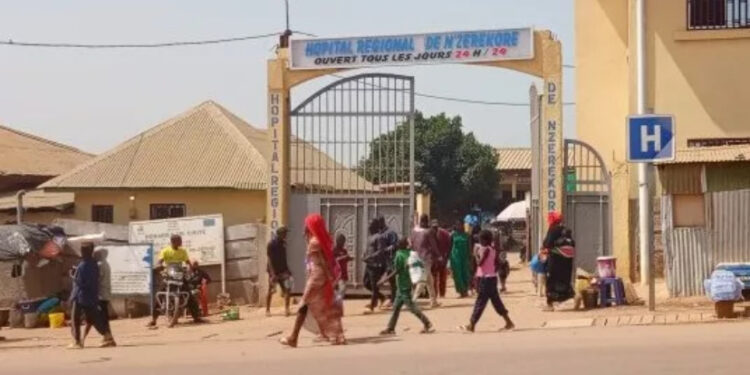 Drame mystérieux à Nzérékoré : un homme et sa concubine retrouvés nus, sans vie, à Samoé