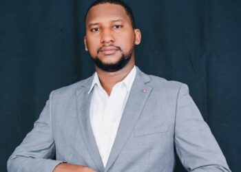 Ibrahima Kalil Diallo annonce son départ de la presse : “J&rsquo;ai décidé de m&rsquo;engager en politique…”