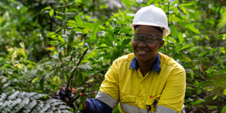 Rio Tinto Simfer célèbre la nomination de deux collègues à la prestigieuse cohorte 2024 du WIM 100