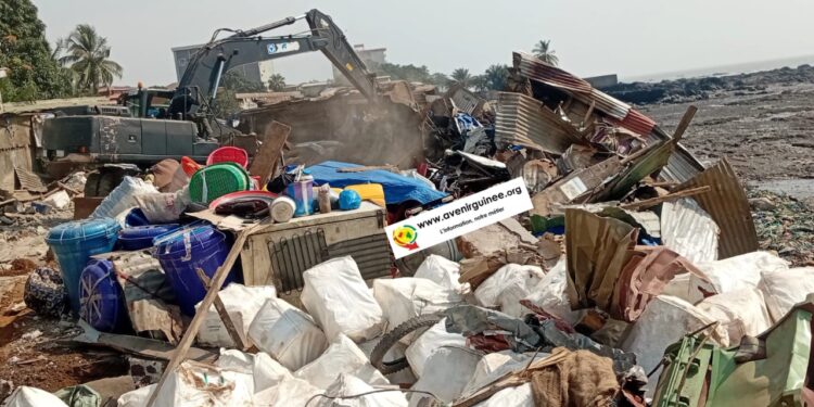 Drogue, prostitution, violence…Les autorités mènent une offensive dans les débarcadères de Conakry