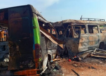 Côte d&rsquo;Ivoire : 26 morts, dont 10 calcinés, dans une collision entre deux minicars sur l&rsquo;axe Daloa–Issia