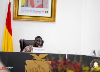 Lutte contre la corruption : le Gl Doumbouya fait une mise au point