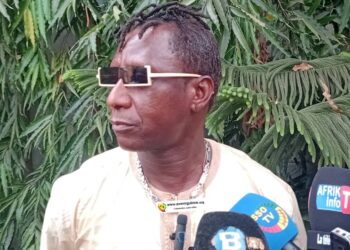 « Celui qui n&rsquo;aime pas le Gl Doumbouya n&rsquo;a qu&rsquo;à quitter la Guinée  » (Doudou Benny)
