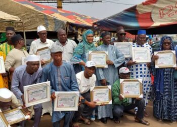 CONAKRY : La commune de Gbessia rend hommage aux anciens chefs de quartier