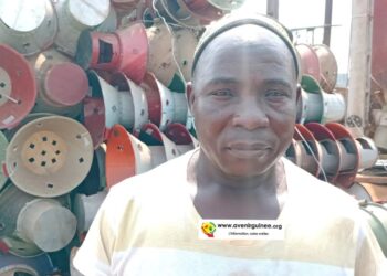 Fabrication et vente de fourneaux à Conakry : à la rencontre de Mamadou Bailo Diallo…
