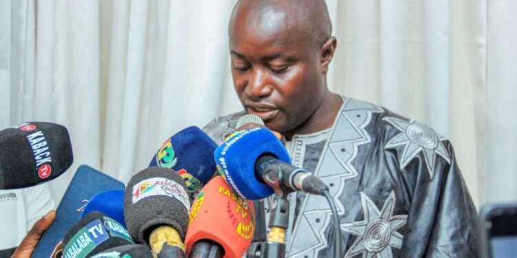 Tribune: « Général Doumbouya merci pour l&rsquo;amélioration des conditions de vie des cadres supérieurs» ( Par Mamady Kansan Doumbouya)
